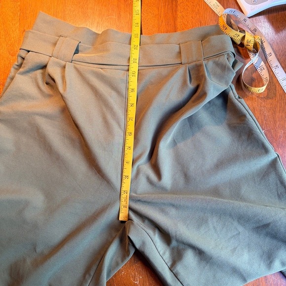 Paper Bag Pants Sz Large Olive Green Bow Tie Pull On High Waist Tapered Ankle - Picture 12 of 13